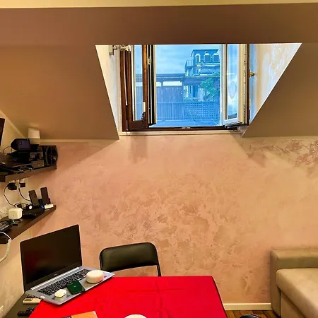 Chic Green Penthouse - Domotic Comfort In Milans Trendy Nightlife District Daire Milano
